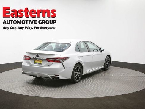 Used 2023 Toyota Camry SE image 39