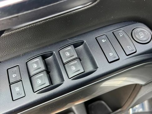Used 2017 Chevrolet Silverado 1500 LT w/ All Star Edition AWD/4WD image 19