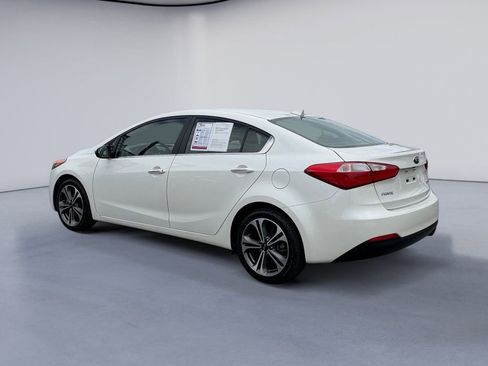 Used 2016 Kia Forte EX image 3