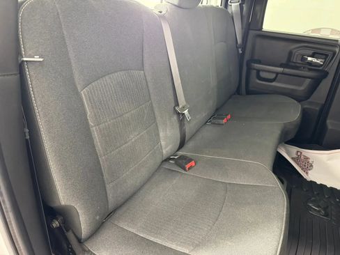 Used 2022 RAM 1500 Classic Warlock AWD/4WD image 32