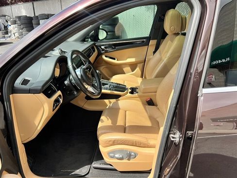 Used 2017 Porsche Macan S AWD/4WD image 17