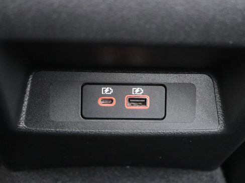 Used 2025 Nissan Altima 2.5 SV image 21