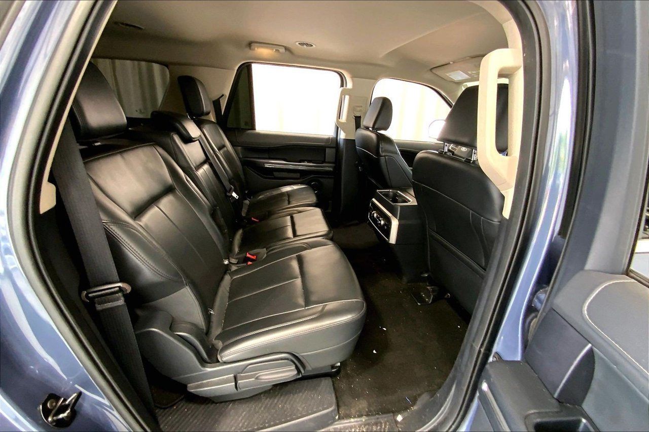 Used 2023 Ford Expedition Max XLT RWD image 25