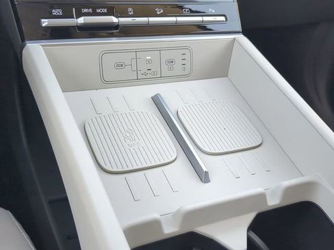 New 2025 Hyundai Santa Fe SEL image 23