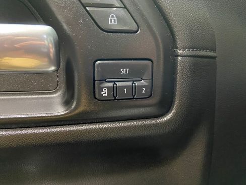 Used 2019 GMC Sierra 1500 SLT w/ SLT Premium Package image 19