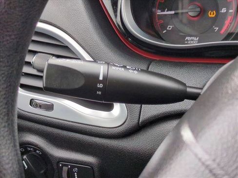 Used 2016 Dodge Dart SXT image 15