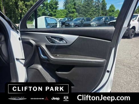 Used 2020 Chevrolet Blazer LT AWD/4WD image 12