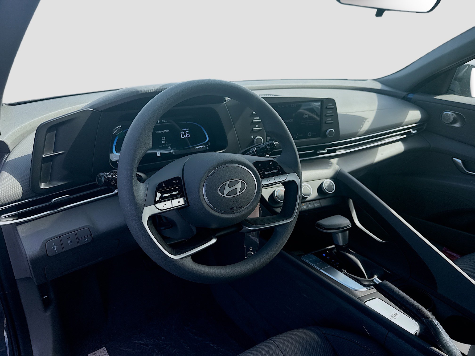 New 2026 Hyundai Elantra SE FWD image 7