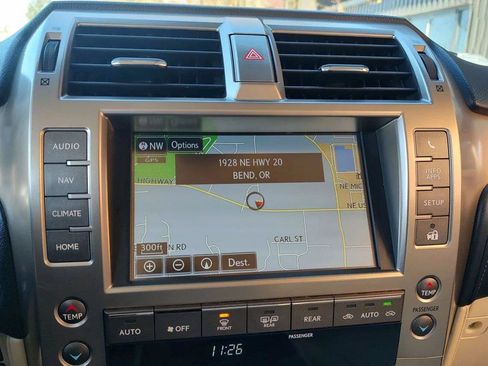 Used 2021 Lexus GX 460 Premium w/ Premium Package AWD/4WD image 18