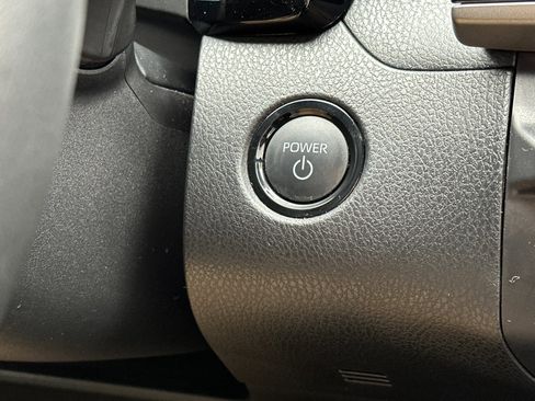 Used 2025 Toyota Camry LE image 21