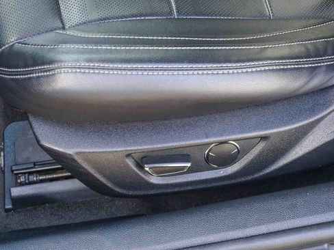 Used 2018 Ford Mustang GT Premium w/ Equipment Group 401A image 19