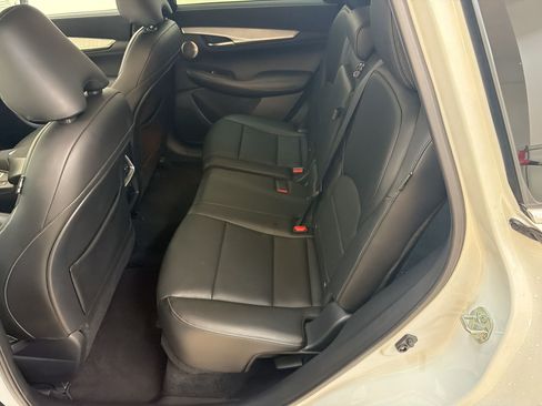 Used 2023 INFINITI QX50 Sensory AWD/4WD image 21