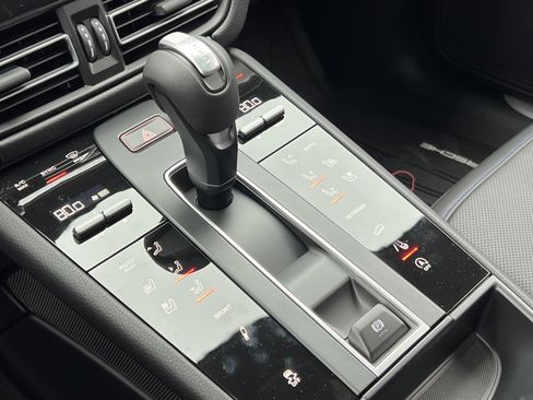 New 2026 Porsche Macan S image 29