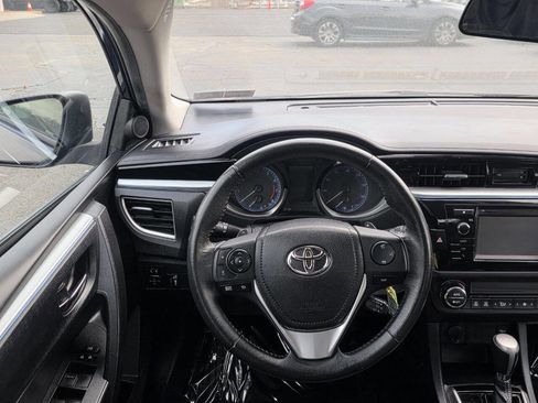 Used 2015 Toyota Corolla S image 17