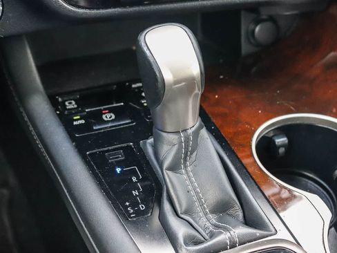 Used 2019 Lexus RX 350 FWD w/ Navigation Package image 23