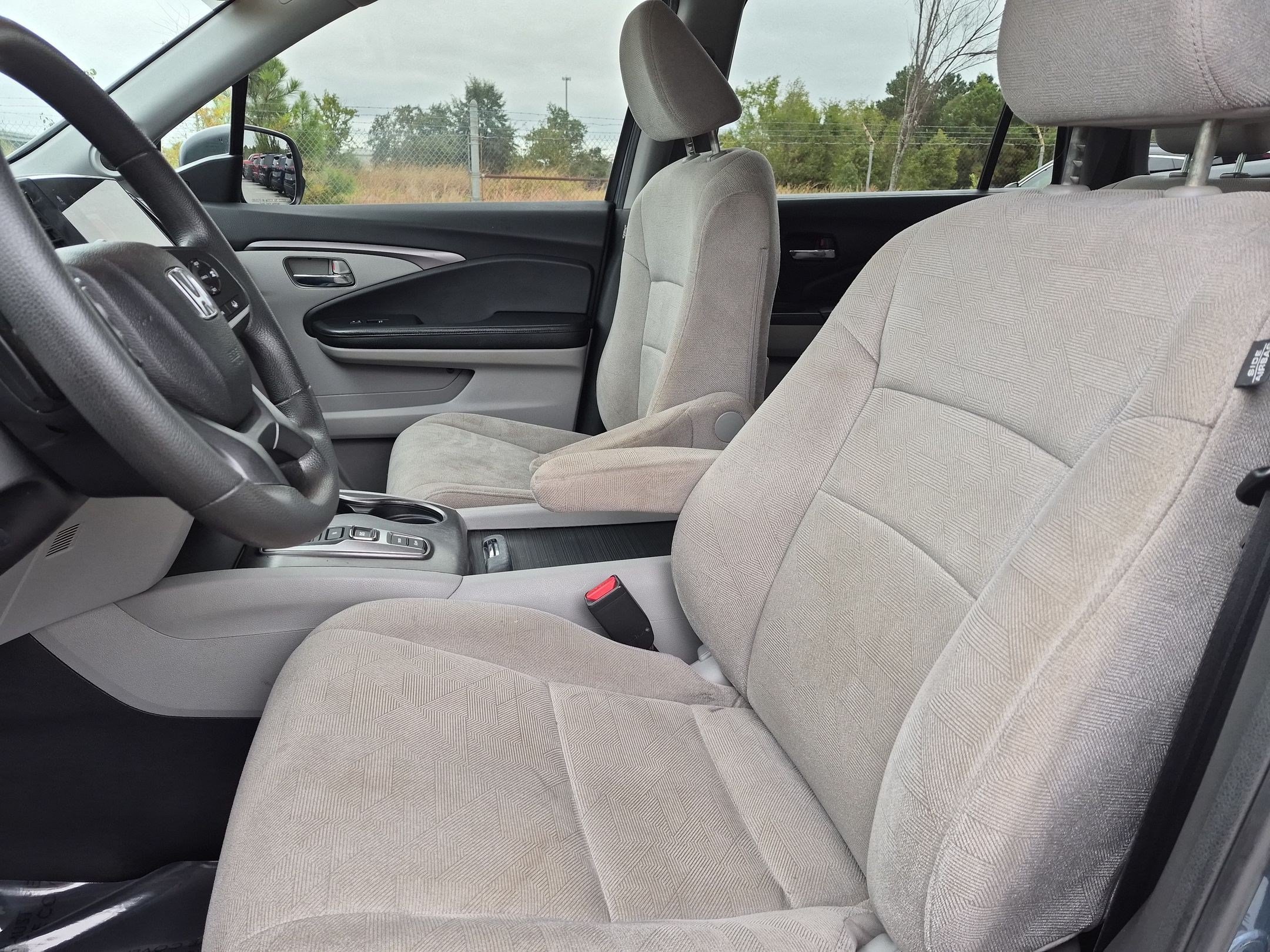 Used 2021 Honda Pilot EX image 15