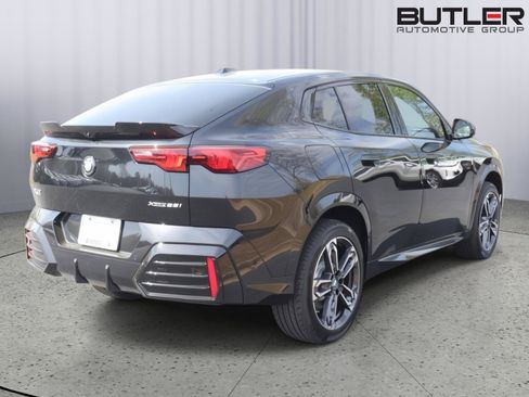 New 2026 BMW X2 xDrive28i w/ Technology Package AWD/4WD image 6
