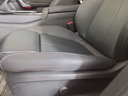 Used 2025 Mercedes-Benz CLA 250 image 29