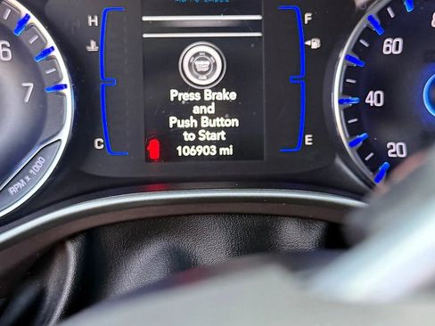 Used 2019 Chrysler Pacifica Touring-L FWD image 13