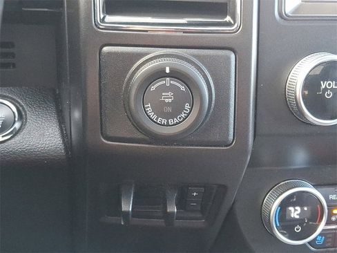 Used 2021 Ford Expedition Max Limited image 28