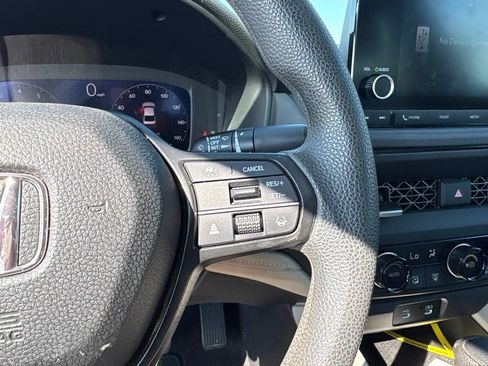 Used 2024 Honda Accord EX image 21