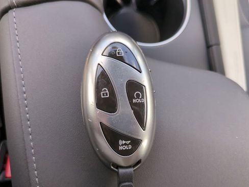 New 2025 Hyundai Sonata Limited image 30