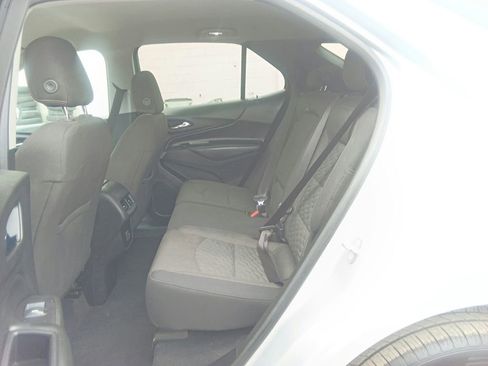 Used 2019 Chevrolet Equinox LT AWD/4WD image 30