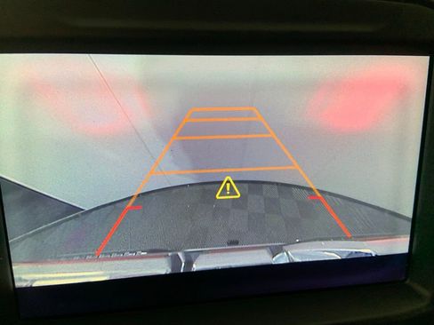 Used 2019 GMC Sierra 1500 SLT w/ SLT Premium Package image 15