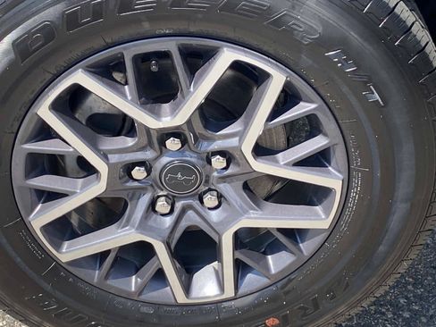 Certified 2025 Jeep Wrangler Unlimited Sahara AWD/4WD image 28