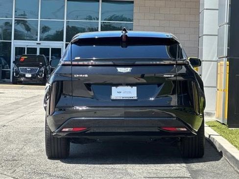 Certified 2024 Cadillac Lyriq Sport RWD image 5