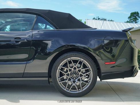 Used 2014 Ford Mustang Shelby GT500 w/ Equipment Group 821A RWD image 73