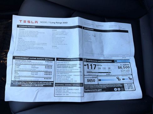 Used 2024 Tesla Model Y Long Range image 24