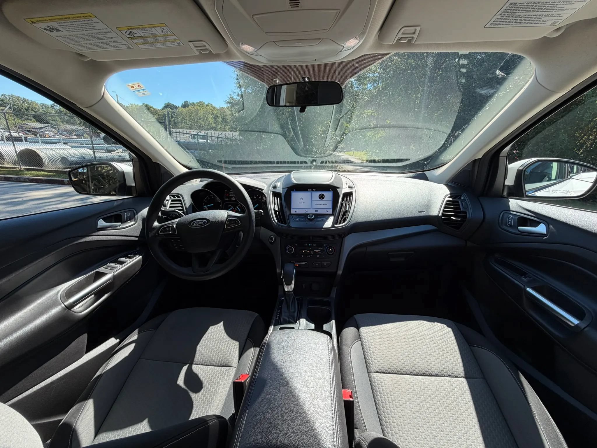 Used 2019 Ford Escape SE FWD image 14