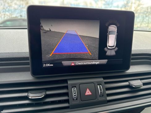 Used 2020 Audi Q5 2.0T Premium w/ Convenience Package image 24