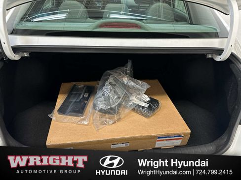 Certified 2025 Hyundai Elantra Sport image 14