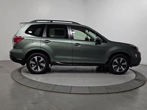 Used 2017 Subaru Forester 2.5i Premium w/ Popular Package #2A image 7
