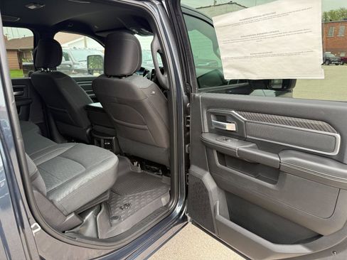 Used 2022 RAM 2500 Limited AWD/4WD image 16