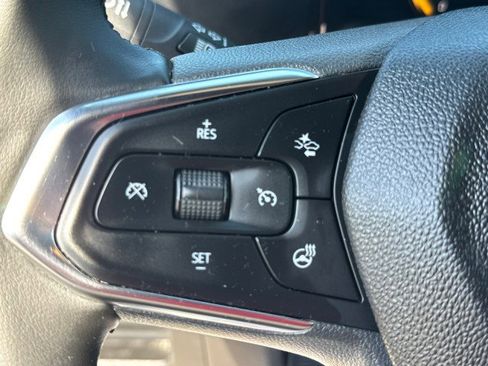 Used 2024 Chevrolet TrailBlazer ACTIV w/ Driver Confidence Package image 17