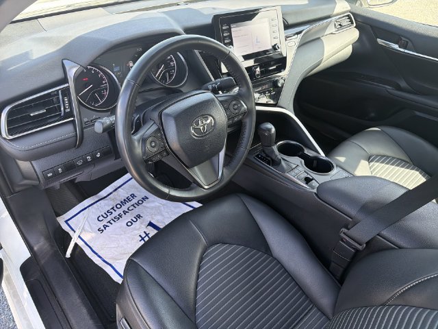 Used 2024 Toyota Camry SE w/ Cold Weather Package AWD/4WD image 10