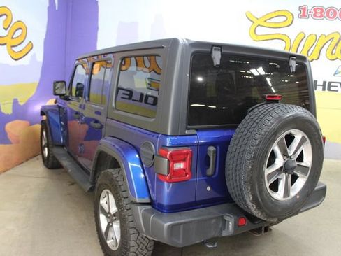 Used 2019 Jeep Wrangler Unlimited Sahara w/ Uconnect 4C Nav & Sound Group AWD/4WD image 6
