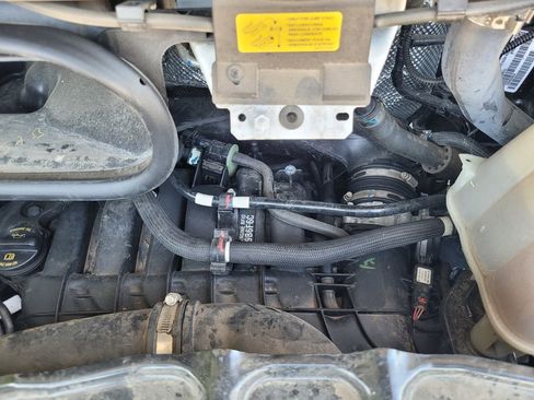 Used 2025 RAM ProMaster 2500 w/ Convenience Group FWD image 24