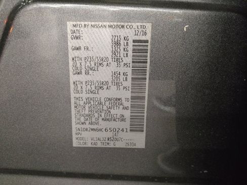 Used 2017 Nissan Pathfinder Platinum w/ Family Entertainment Package FWD image 33