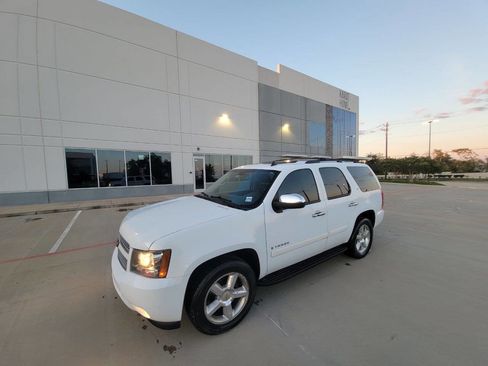 Used 2008 Chevrolet Tahoe LTZ w/ LTZ Preferred Equipment Group image 30