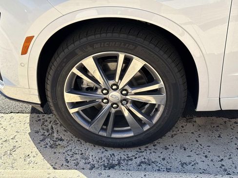 New 2025 Cadillac XT6 Premium Luxury w/ Technology Package image 7