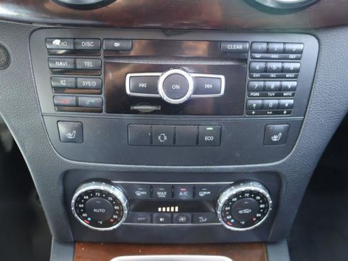 Used 2013 Mercedes-Benz GLK 350 2WD w/ Multimedia Pkg image 19