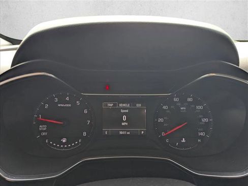 Certified 2023 Chevrolet TrailBlazer LT w/ Convenience Package FWD image 9