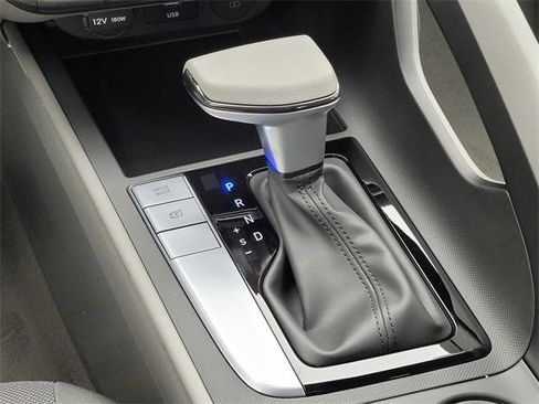 New 2026 Hyundai Elantra SE image 19