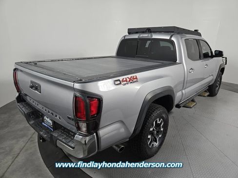Used 2019 Toyota Tacoma TRD Off-Road AWD/4WD image 6