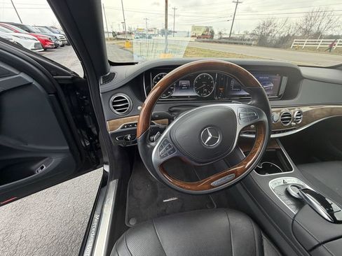 Used 2016 Mercedes-Benz S 550 4MATIC Sedan image 12