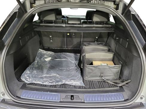 Used 2024 Land Rover Range Rover Velar Dynamic SE image 28